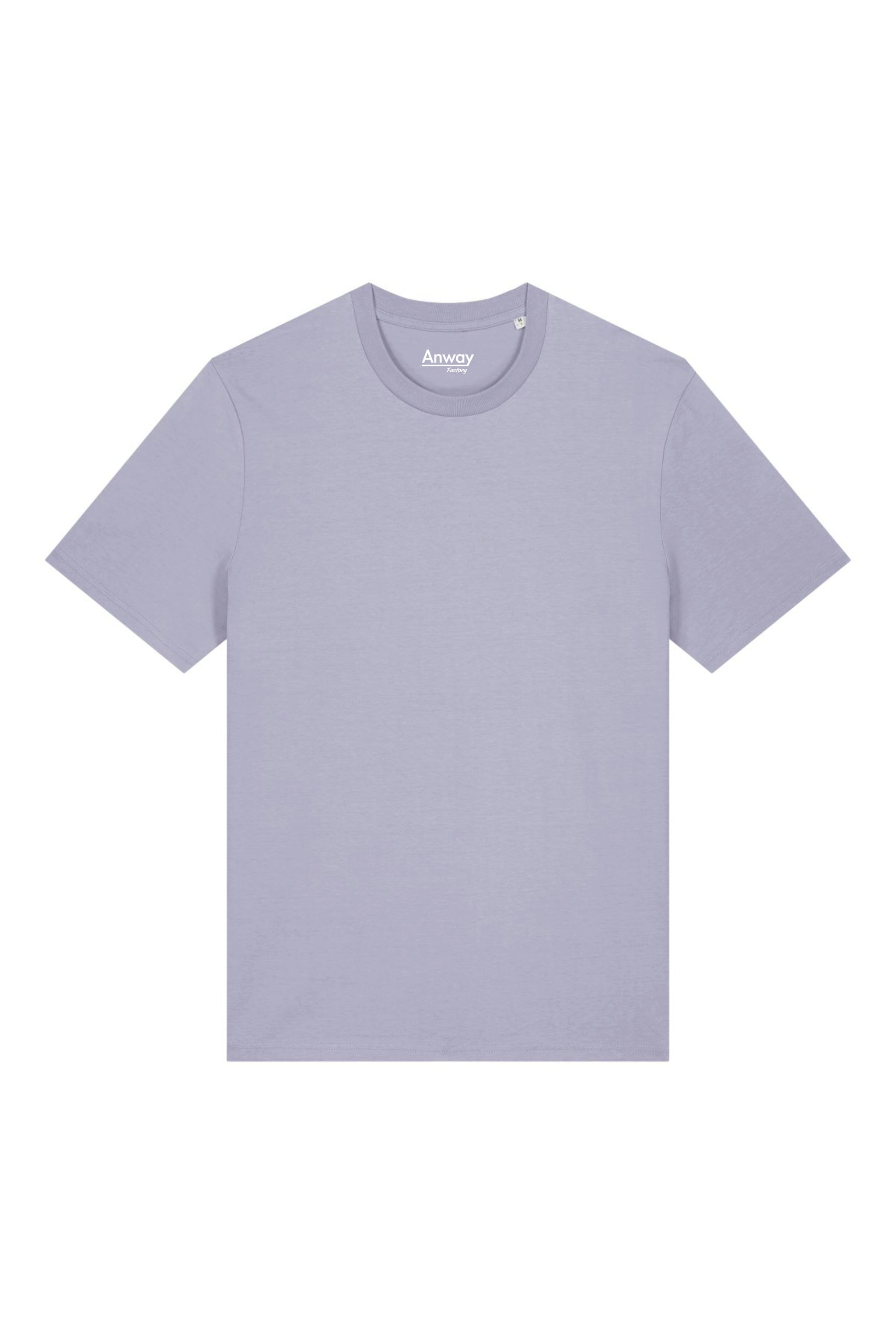 T-Shirt aus Bio-Baumwolle mit normaler Passform – in Lavendel (Lavender), Rosa (Cotton Pink), Hellblau (Blue Soul), Aloegrün (Aloe), Weiss (White) oder Schwarz (Black) erhältlich.