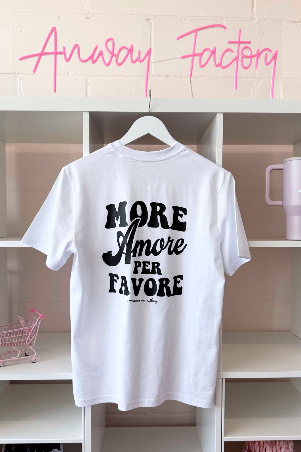 Unisex T-Shirt aus 100% Bio-Baumwolle White weiss mit schwarzem Print Aufdruck More Amore Per Favore