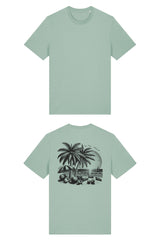 T-Shirt aus 100 % Bio-Baumwolle mit normaler Passform, erhältlich in verschiedenen Farben wie Blue Soul, Cotton Pink, Lavender, Aloe, Weiss und Schwarz. Individuell bedruckbar mit Wunschmotiv. Weiches, angenehm leichtes Material für hohen Tragekomfort. Ideal für einen zeitgemässen, entspannten Look. T-Shirt mit einem detaillierten Strandmotiv mit Palmen, Kokosnüssen und Sonnenuntergang auf der Rückseite. 
