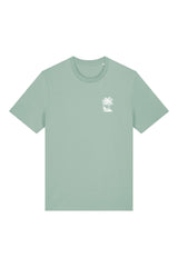 T-Shirt aus 100 % Bio-Baumwolle mit normaler Passform, erhältlich in verschiedenen Farben wie Blue Soul, Cotton Pink, Lavender, Aloe, Weiss und Schwarz. Individuell bedruckbar mit Wunschmotiv. Weiches, angenehm leichtes Material für hohen Tragekomfort. Ideal für einen zeitgemässen, entspannten Look. T-Shirt mit kleinem Motiv einer Palme und eines Liegestuhls auf der linken Brust und einem detaillierten Strandmotiv mit Palmen, Kokosnüssen und Sonnenuntergang auf der Rückseite. 