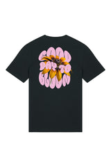 T-Shirt aus 100 % Bio-Baumwolle mit normaler Passform, erhältlich in verschiedenen Farben wie Blue Soul, Cotton Pink, Lavender, Aloe, Weiss und Schwarz. Individuell bedruckbar mit Wunschmotiv. Weiches, angenehm leichtes Material für hohen Tragekomfort. Ideal für einen zeitgemässen, entspannten Look. Vorderseite: Kleiner „Anway“-Schriftzug auf der linken Brust. Rückseite: Grosses Design mit Sonnenblume und Text „GOOD DAY TO BLOOM“.