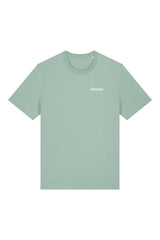 T-Shirt aus 100 % Bio-Baumwolle mit normaler Passform, erhältlich in verschiedenen Farben wie Blue Soul, Cotton Pink, Lavender, Aloe, Weiss und Schwarz. Individuell bedruckbar mit Wunschmotiv. Weiches, angenehm leichtes Material für hohen Tragekomfort. Ideal für einen zeitgemässen, entspannten Look. Vorderseite: Kleiner „Anway“-Schriftzug auf der linken Brust. Rückseite: Grosses Design mit Sonnenblume und Text „GOOD DAY TO BLOOM“.