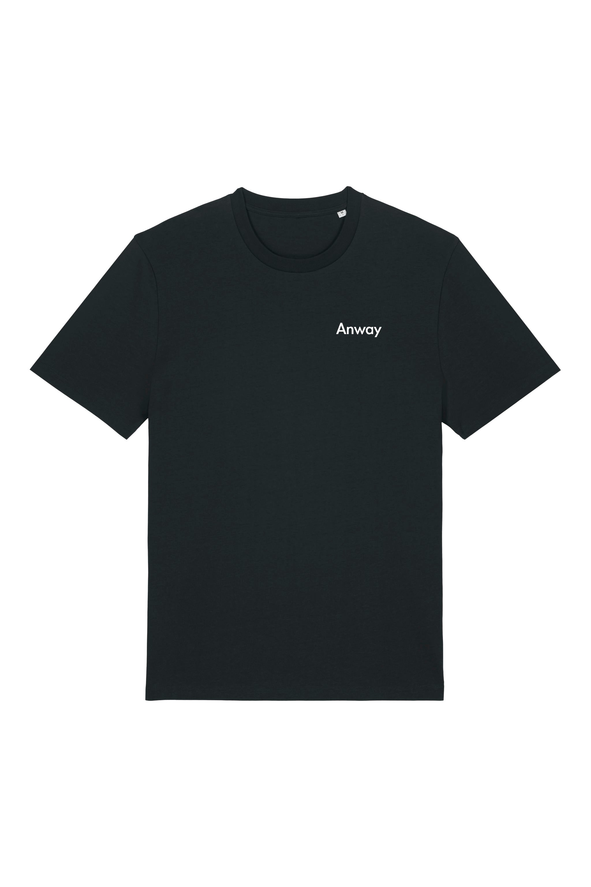T-Shirt aus 100 % Bio-Baumwolle mit normaler Passform, erhältlich in verschiedenen Farben wie Blue Soul, Cotton Pink, Lavender, Aloe, Weiss und Schwarz. Individuell bedruckbar mit Wunschmotiv. Weiches, angenehm leichtes Material für hohen Tragekomfort. Ideal für einen zeitgemässen, entspannten Look. Vorderseite: Kleiner „Anway“-Schriftzug auf der linken Brust. Rückseite: Grosses Design mit Sonnenblume und Text „GOOD DAY TO BLOOM“.