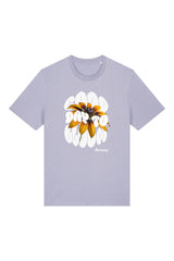 T-Shirt aus 100 % Bio-Baumwolle mit normaler Passform, erhältlich in verschiedenen Farben wie Blue Soul, Cotton Pink, Lavender, Aloe, Weiss und Schwarz. Individuell bedruckbar mit Wunschmotiv. Weiches, angenehm leichtes Material für hohen Tragekomfort. Ideal für einen zeitgemässen, entspannten Look. Design mit Sonnenblume und Text „GOOD DAY TO BLOOM“ auf der Vorderseite.