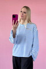 OVERSIZED LONGSLEEVE SOFIA | HIMMELBLAU-WEISS