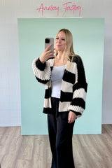 STRICKJACKE VITTORIA | SCHWARZ-CREME