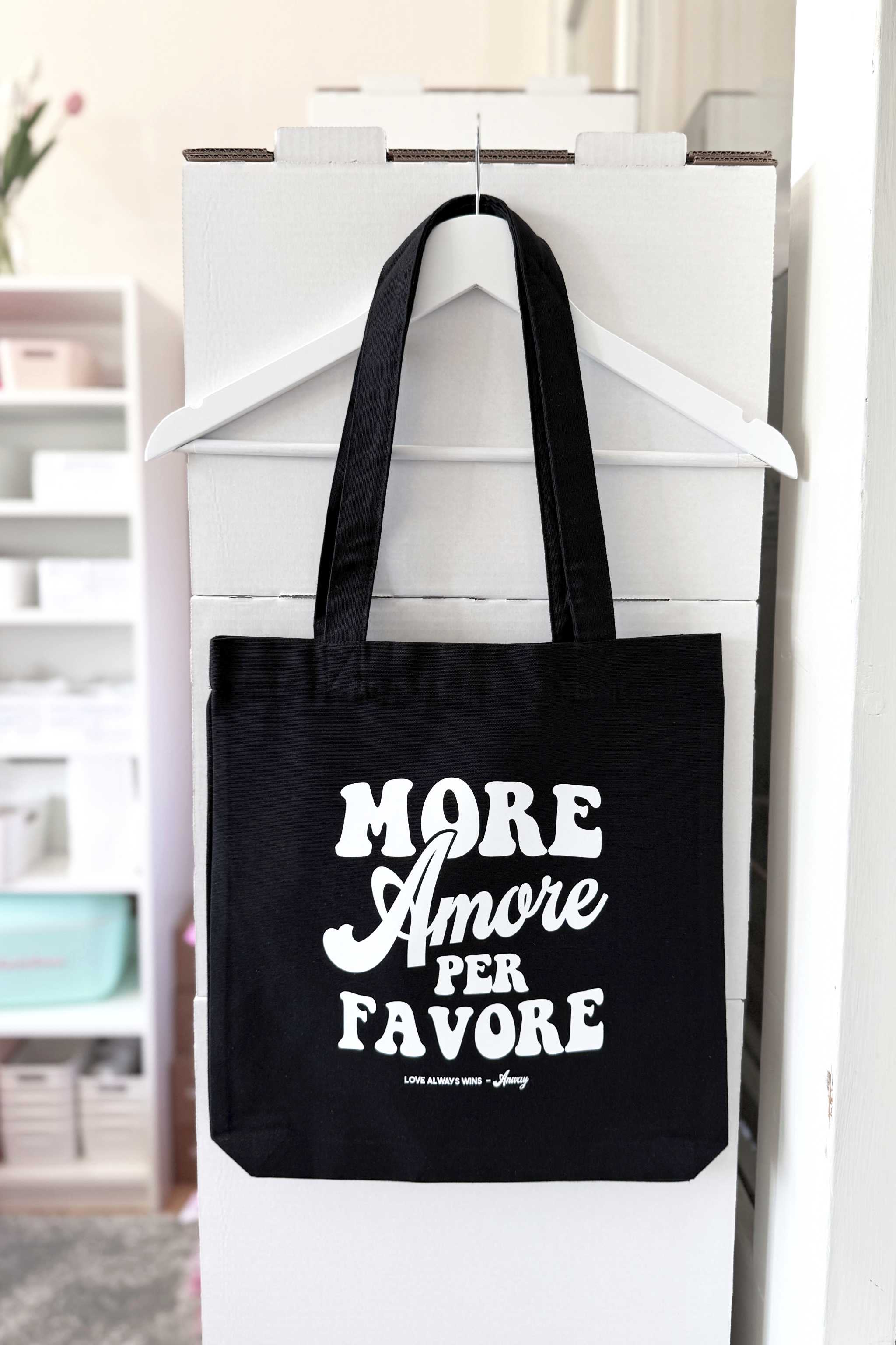 Tasche Tote Bag Black schwarz mit weissem Print Aufdruck More Amore Per Favore