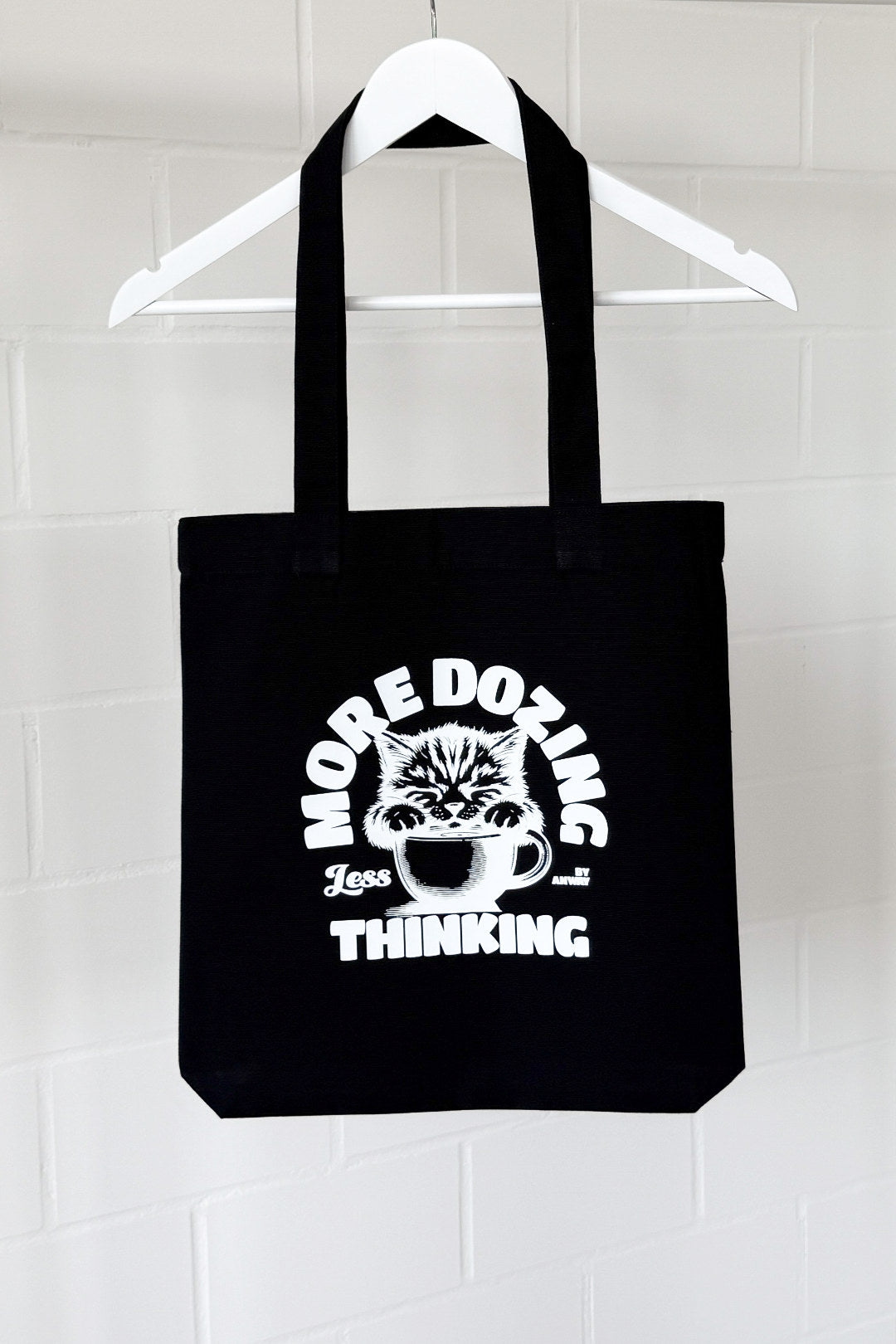 TRAGETASCHE | MORE DOZING LESS THINKING | BLACK